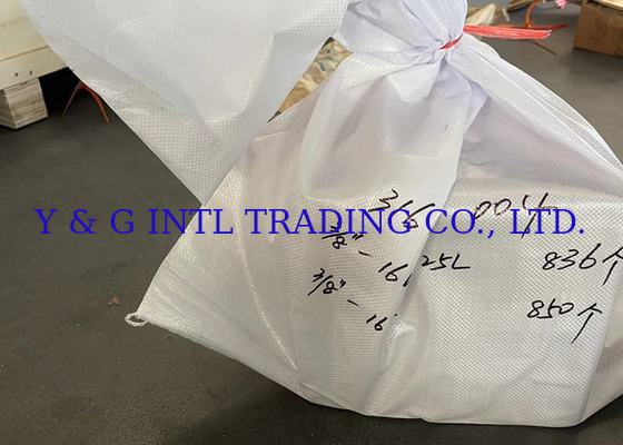 استودیوم های متریک B1 1.25d درجه 10.9 بولت های اتصال / مغز با پیچ رشته سفارشی